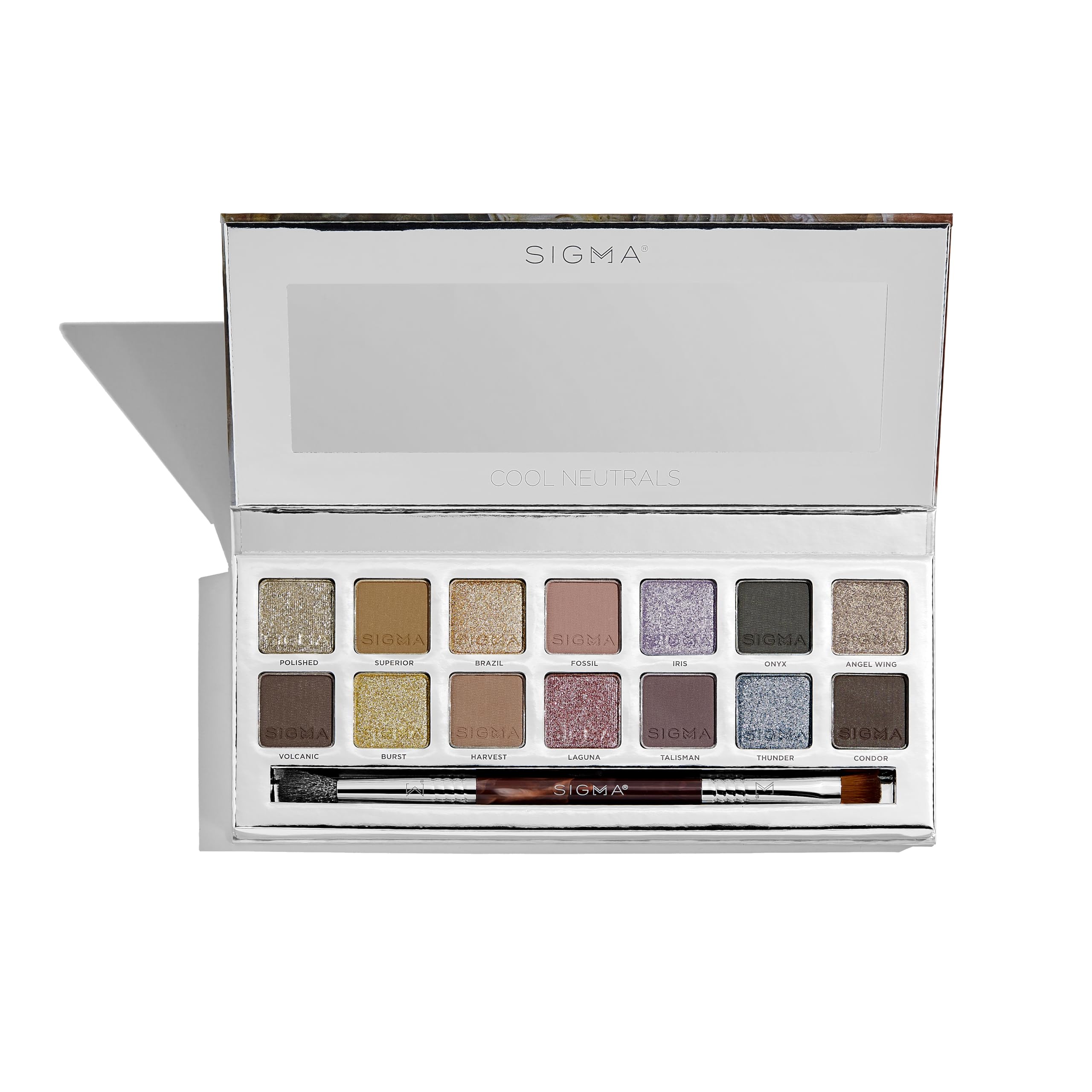 Sigma Beauty Cool Neutrals dual-ended brush enables precise, versatile eye makeup.