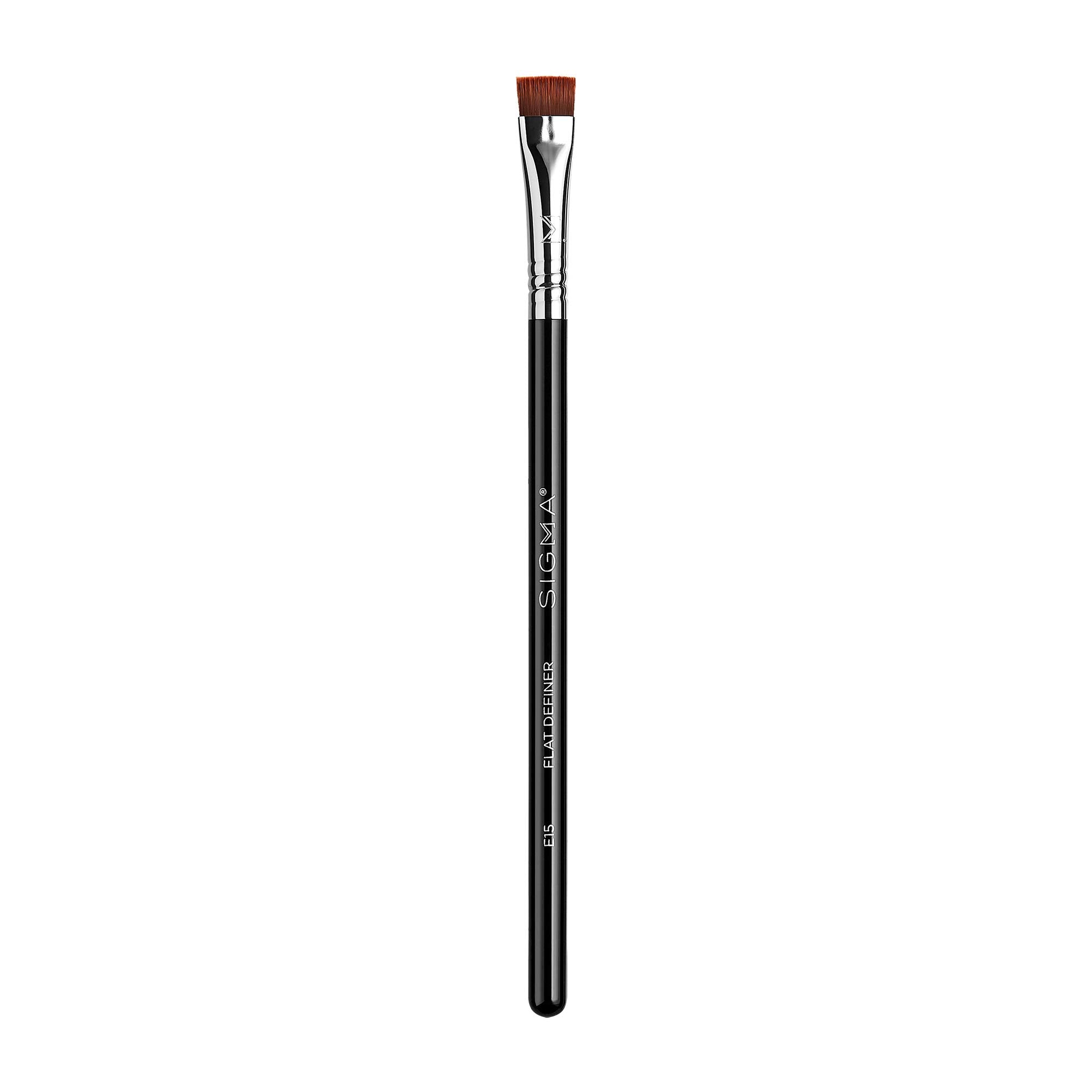 Sigma Beauty E15 flat definer brush close-up of precise edge for defined eyeliner