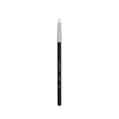 Sigma Beauty E30, punta delgada para delinear ojos con precisión.