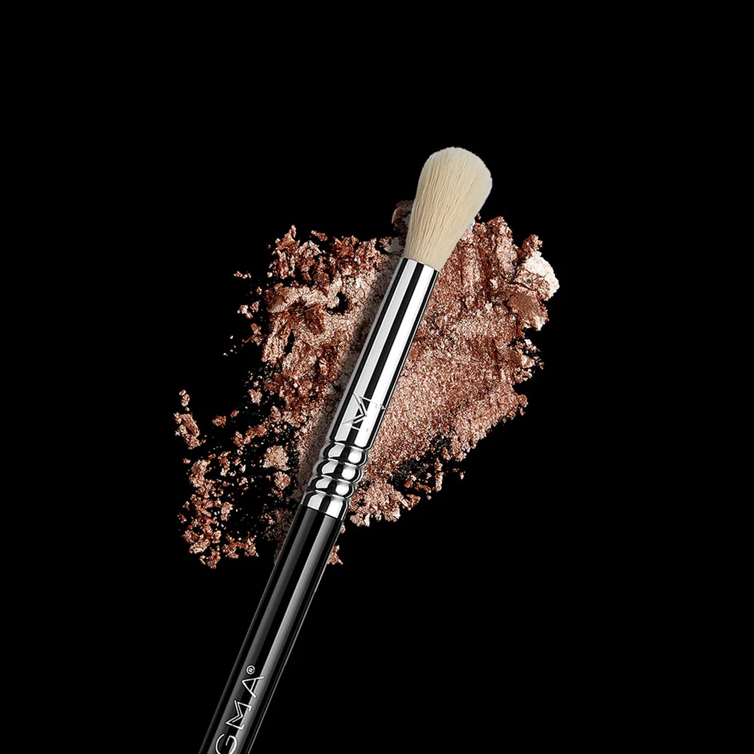 Sigma Beauty E35 features waterproof handle and durable ferrule for daily use.