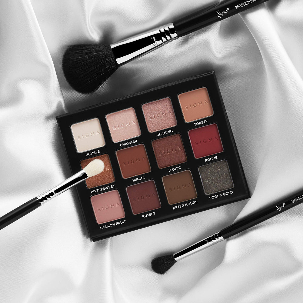 Sigma Beauty E40 close-up of ultra-soft vegan synthetic fibers for gentle eye makeup.