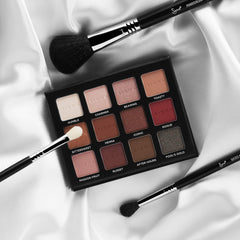 Sigma Beauty E40 close-up of ultra-soft vegan synthetic fibers for gentle eye makeup.