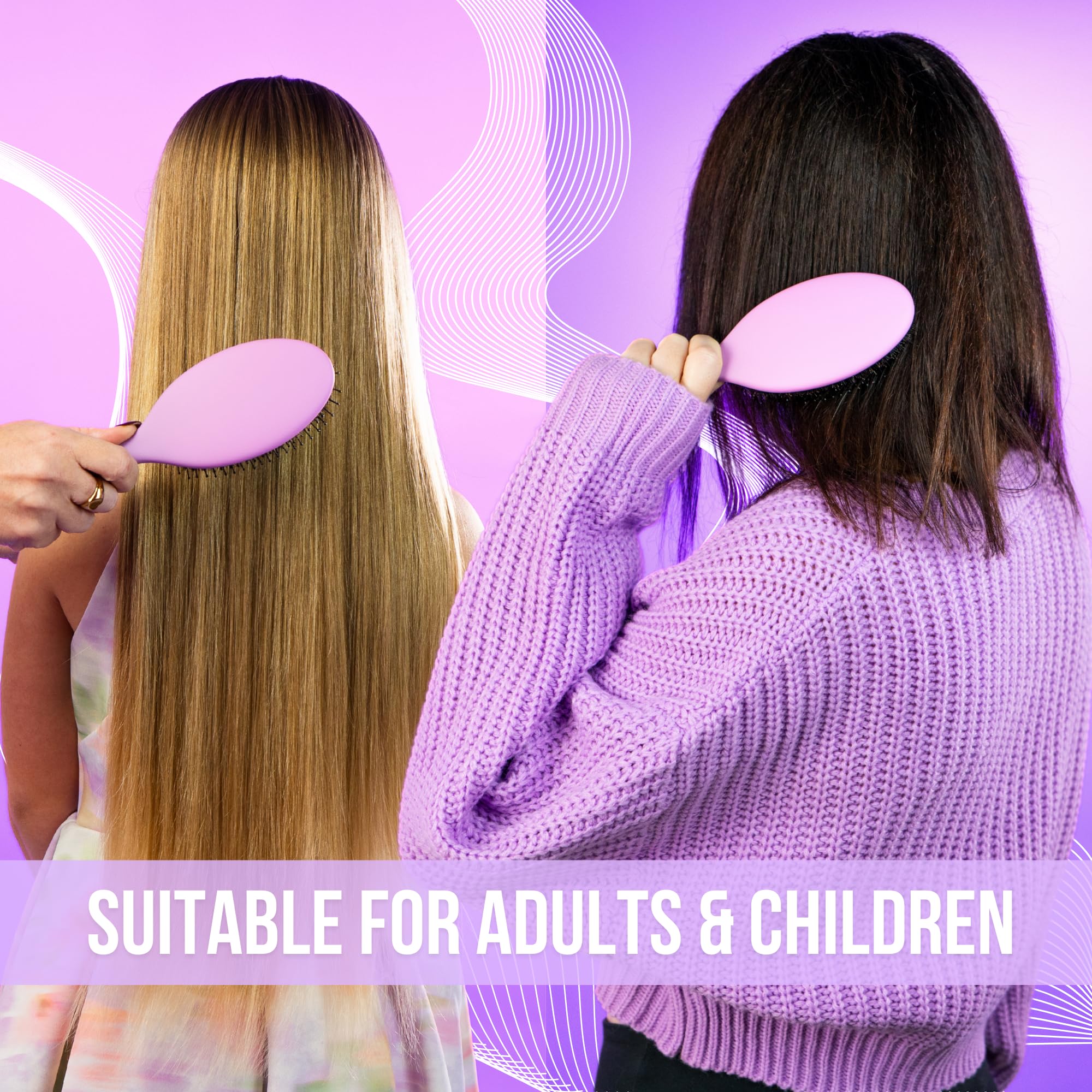 SimplyHair Ultimate Brush detangling in action on tangled hair for tangle-free results.