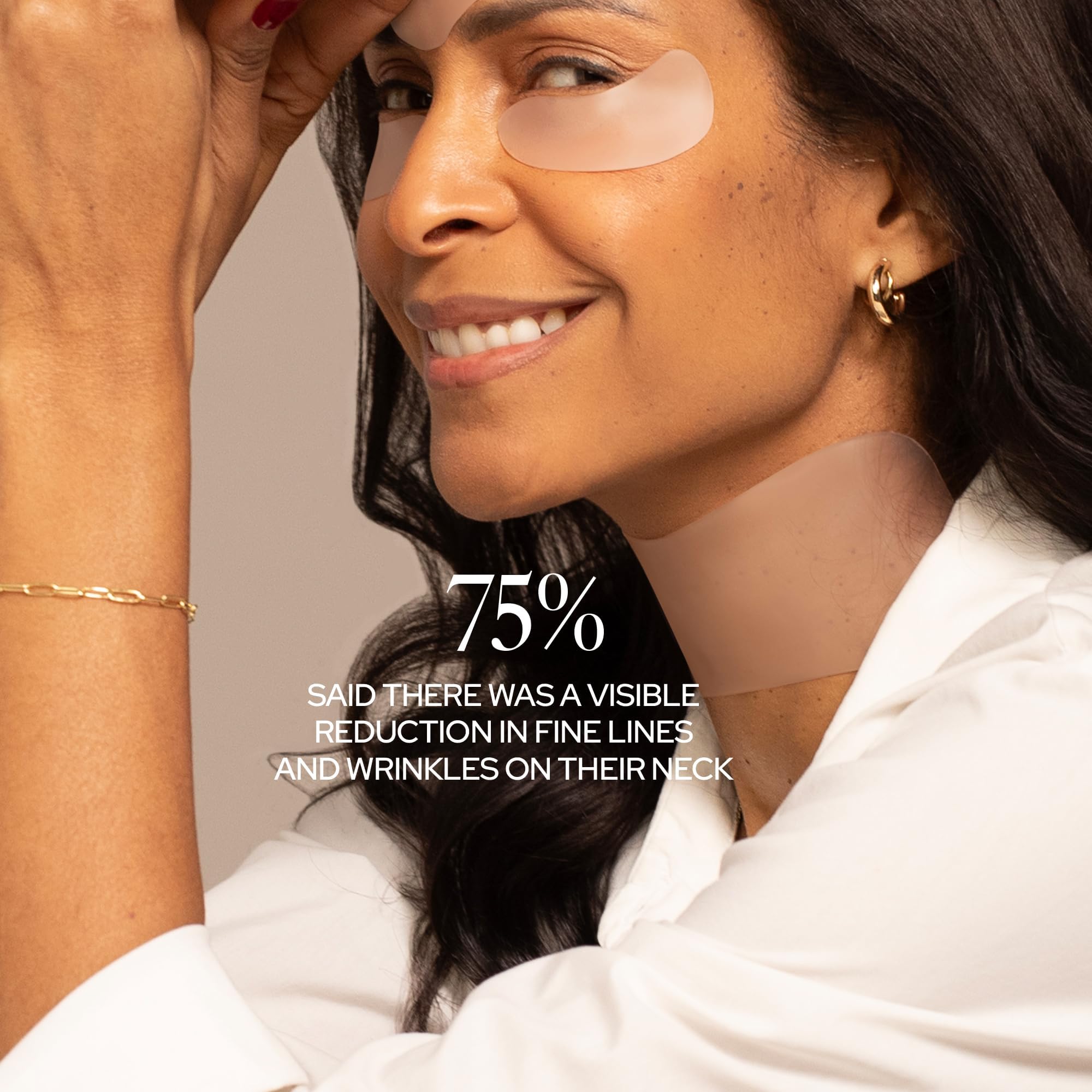 SiO silicone material closeup highlighting hypoallergenic, comfortable wear.