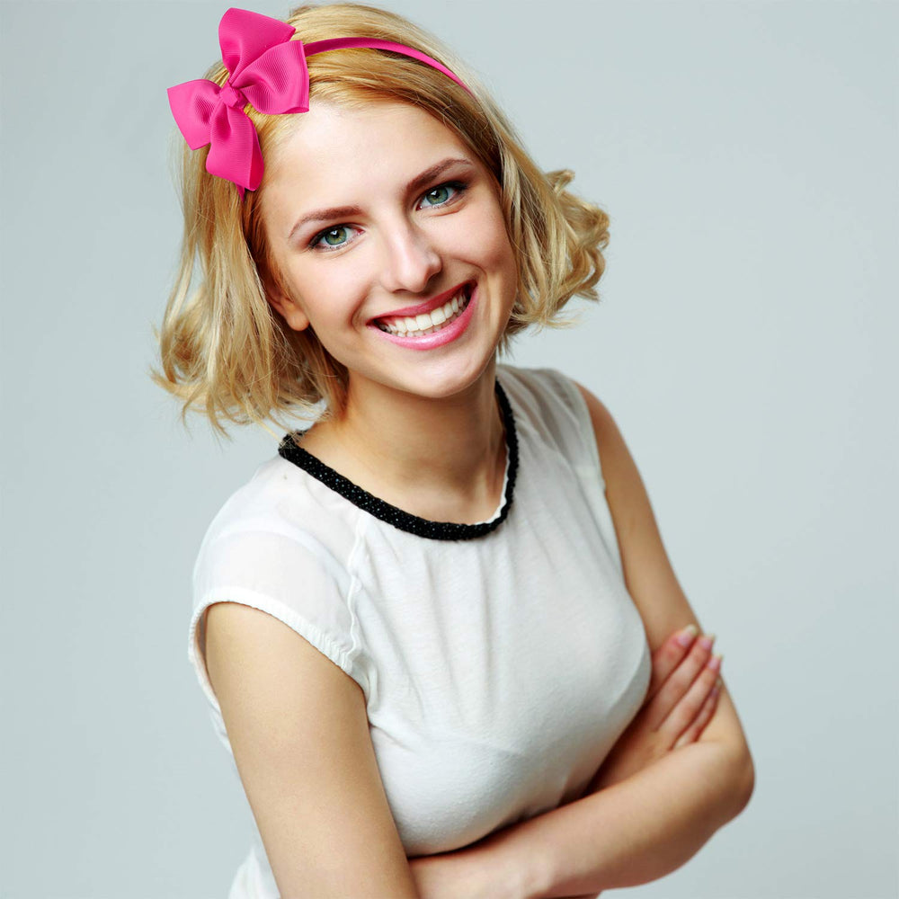 SIQUK daily-style headbands help coordinate casual outfits.