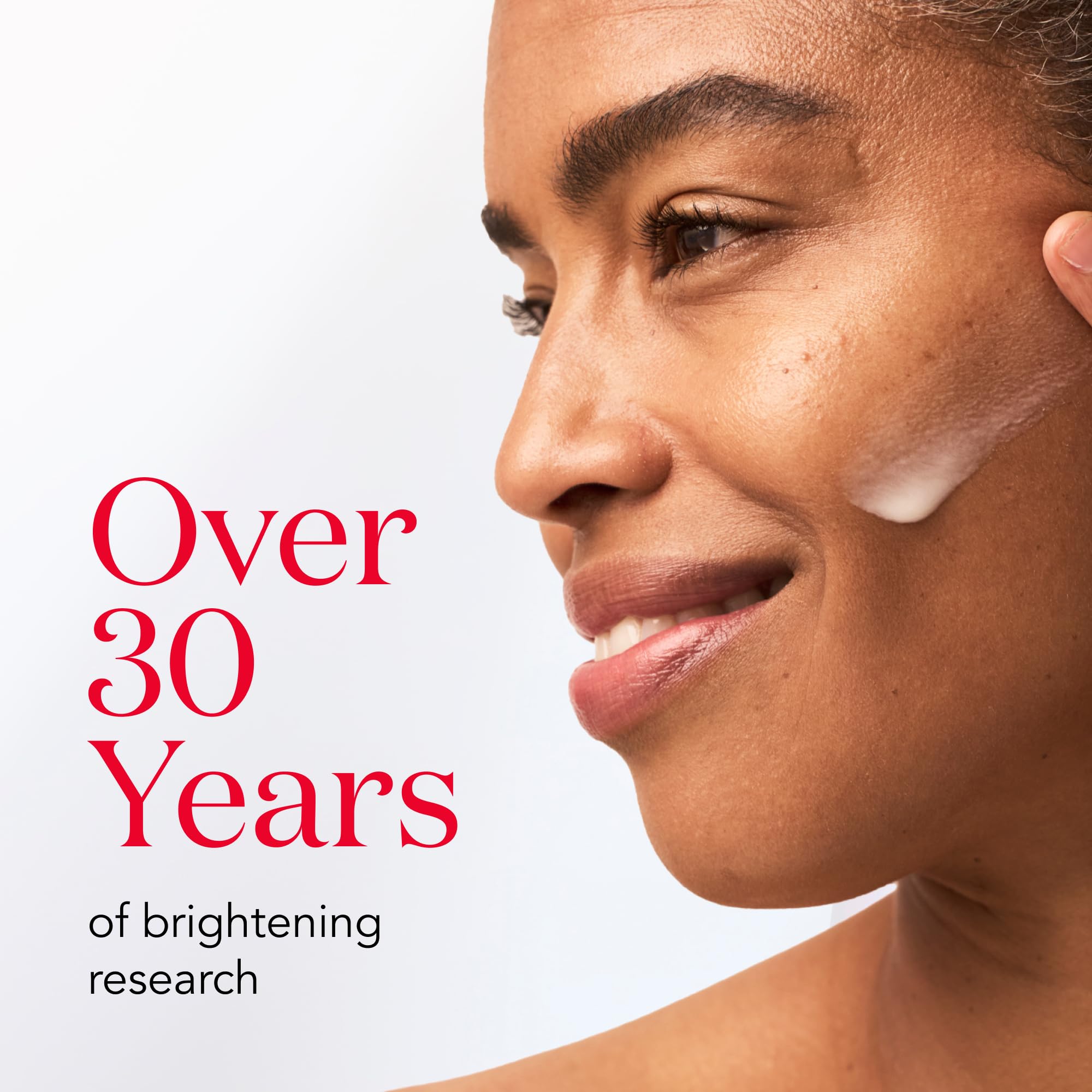 SK-II GenOptics Serum PITERA fermentation focus image highlights nourishing benefits
