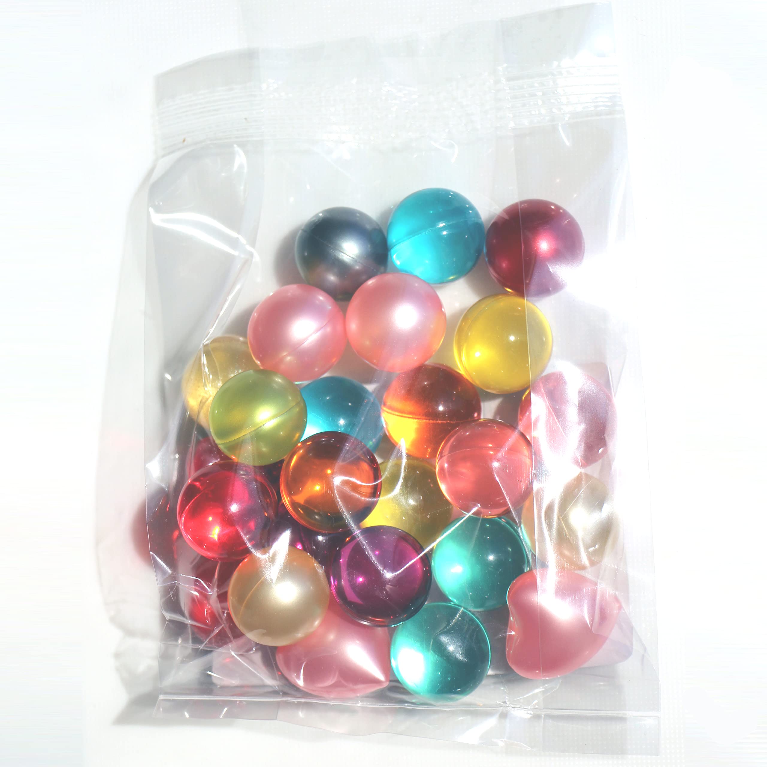 SKLEER Bath Oil Beads pearls moisturize skin during a relaxing bath routine