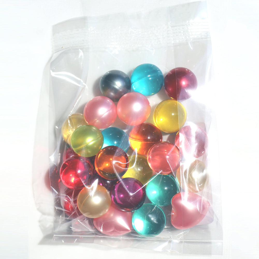 SKLEER Bath Oil Beads pearls moisturize skin during a relaxing bath routine