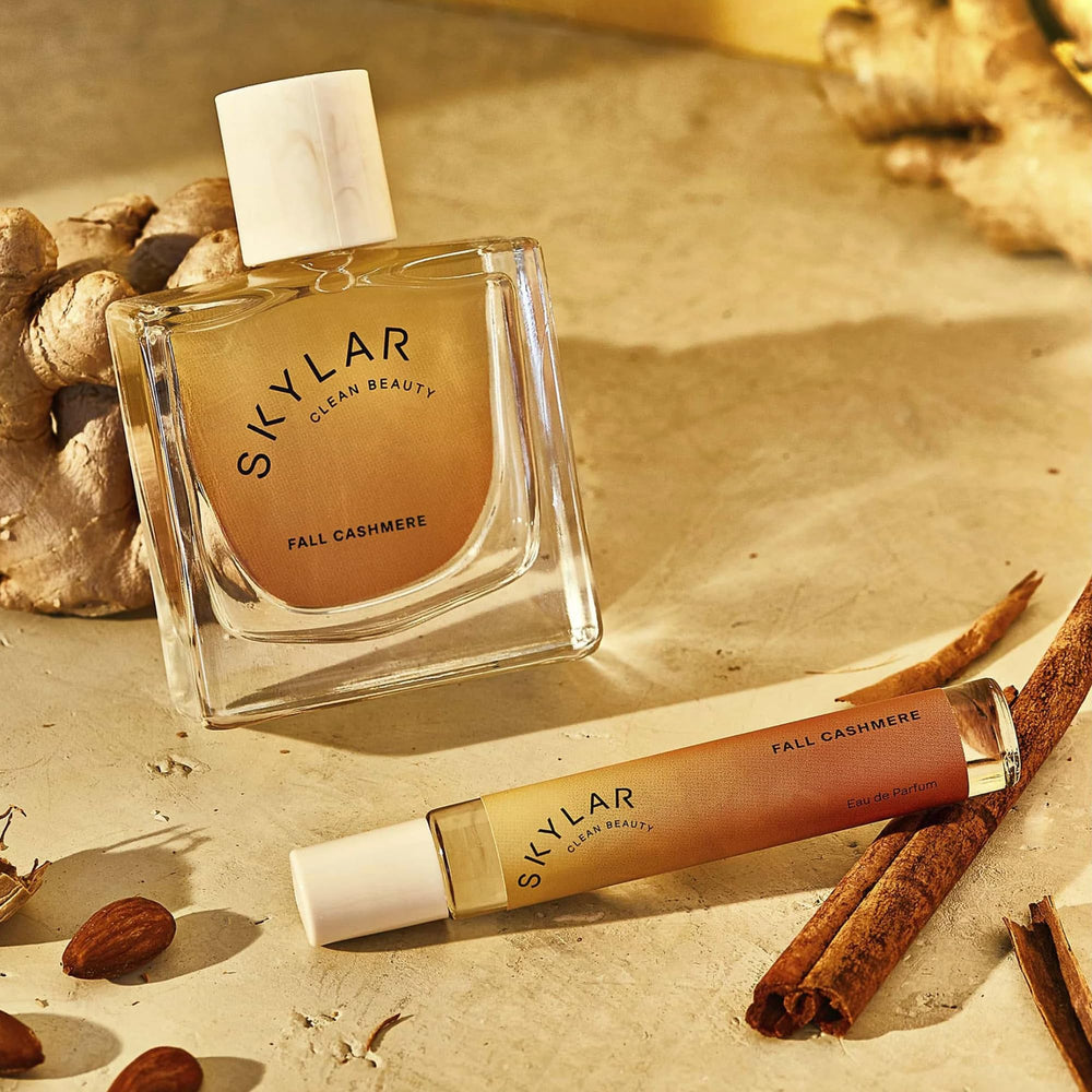 Skylar Fall Cashmere atomizer spray, easy-to-apply fragrance for all-day subtle sophistication.