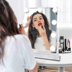 SLIMOON vanity features color modes to match ambient lighting while getting ready.