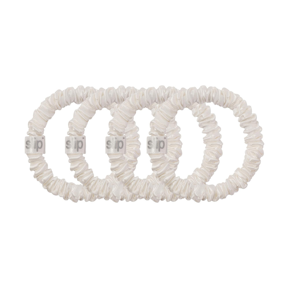 SLIP Skinny scrunchies demonstrates hair-tangle-free usage with gentle hold