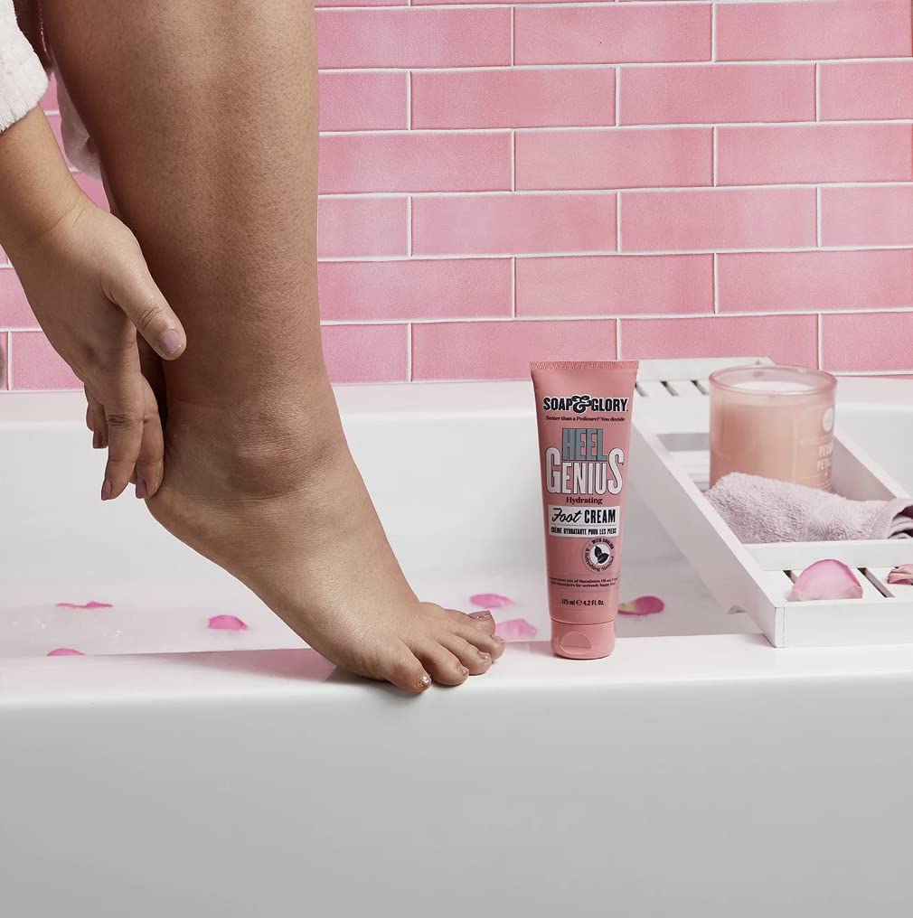Soap & Glory Wait on fragrance swatch hints at uplifting aroma
