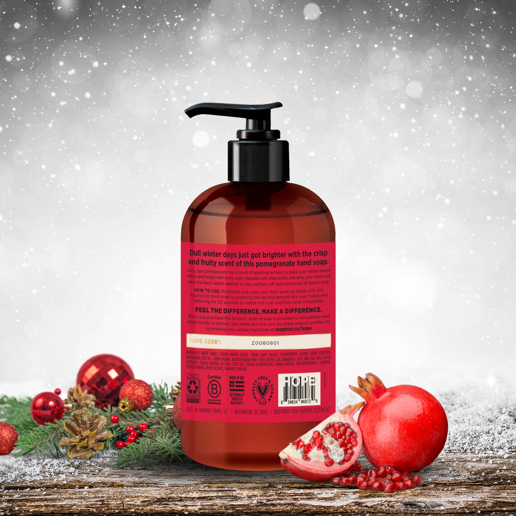 Soapbox Creamy foaming lather—rich cleansing texture.