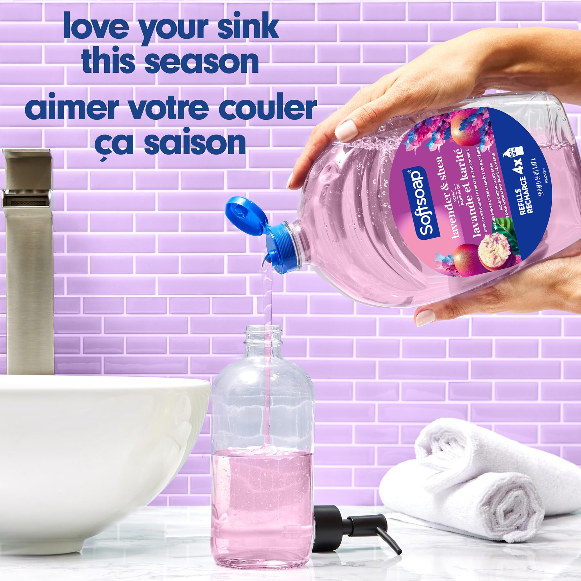 Softsoap close-up on hydrated skin showing softer hands.