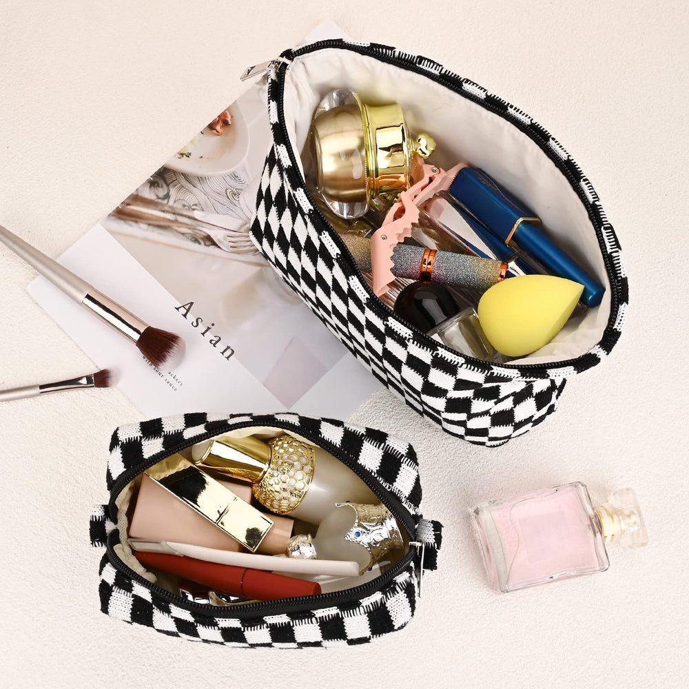 SOIDRAM travel toiletry bag folds flat for compact packing
