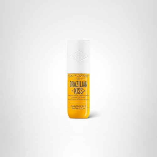 Sol de Janeiro Brazilian Kiss as hydrating base for lip color