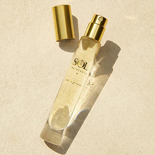 Sol de Janeiro Cheirosa 62 spray mist captures quick aroma release.