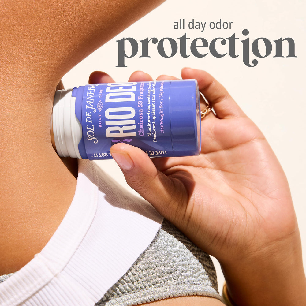 Sol de Janeiro Rio Deo Cheirosa 59 deodorant stick demonstrates smooth glide with no white residue.
