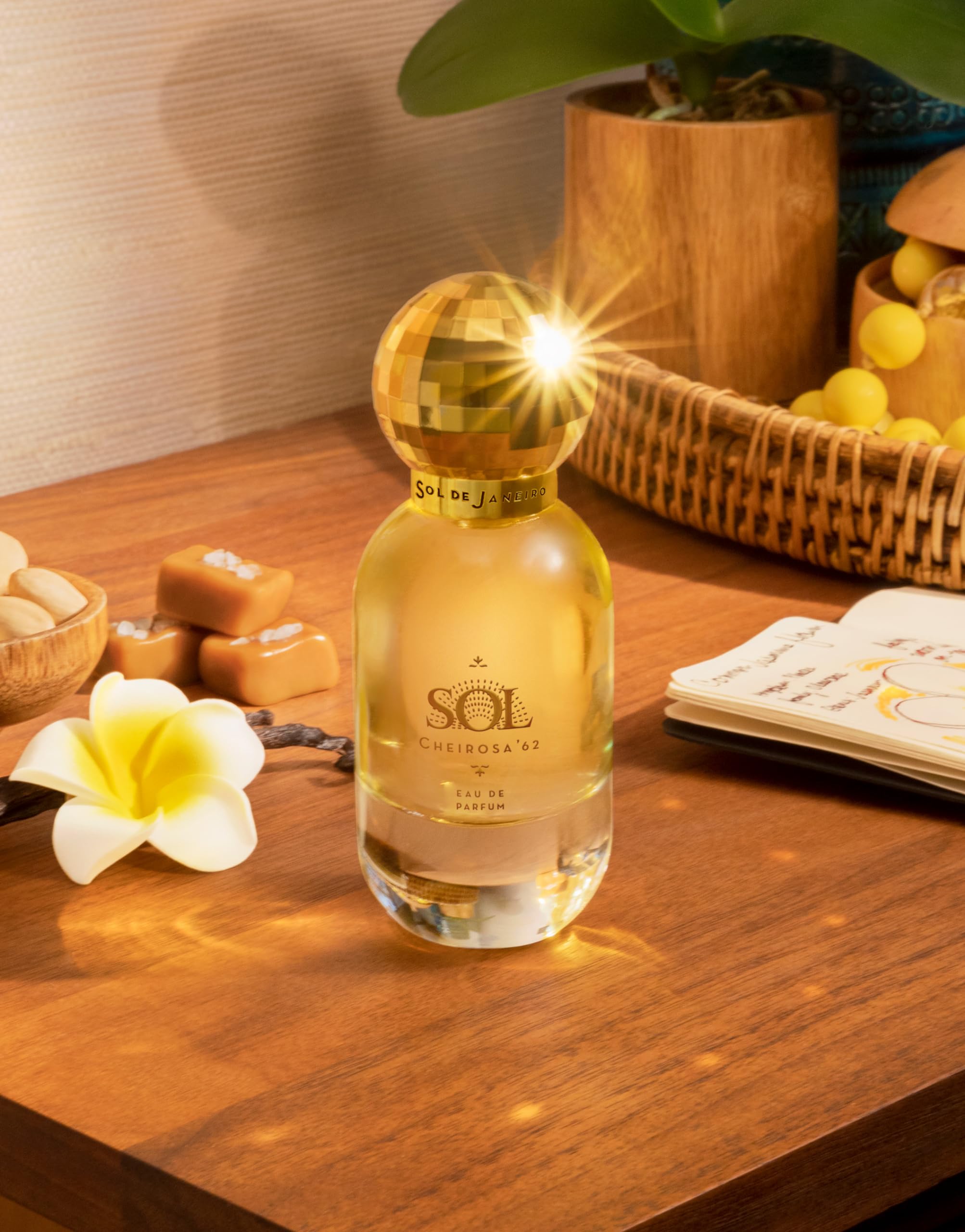 Sol de Janeiro Sol Cheirosa 62 EDP wrist application for on-the-go fragrance