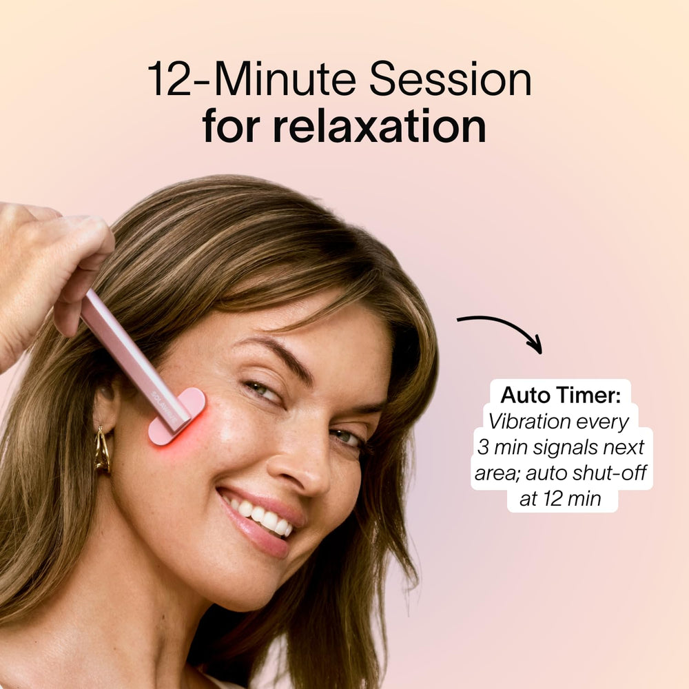 Solawave wand rotating head for even gliding across contours.