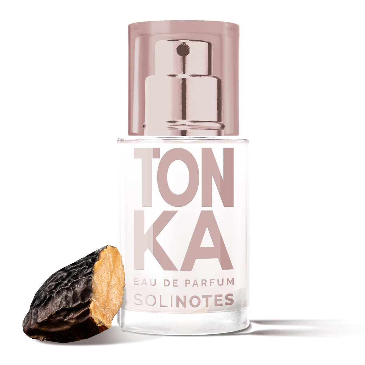 Solinotes Tonka perfume bottle close displays an elegant, long-lasting aroma for daily wear.