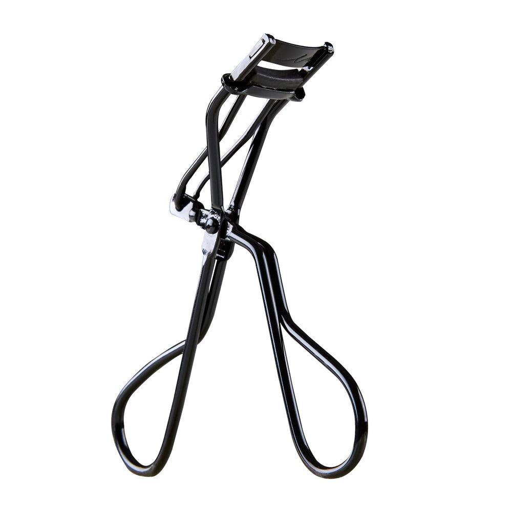 SOO ADOR Okhee SO-OK half curler targets inner corners for precise, natural lift.