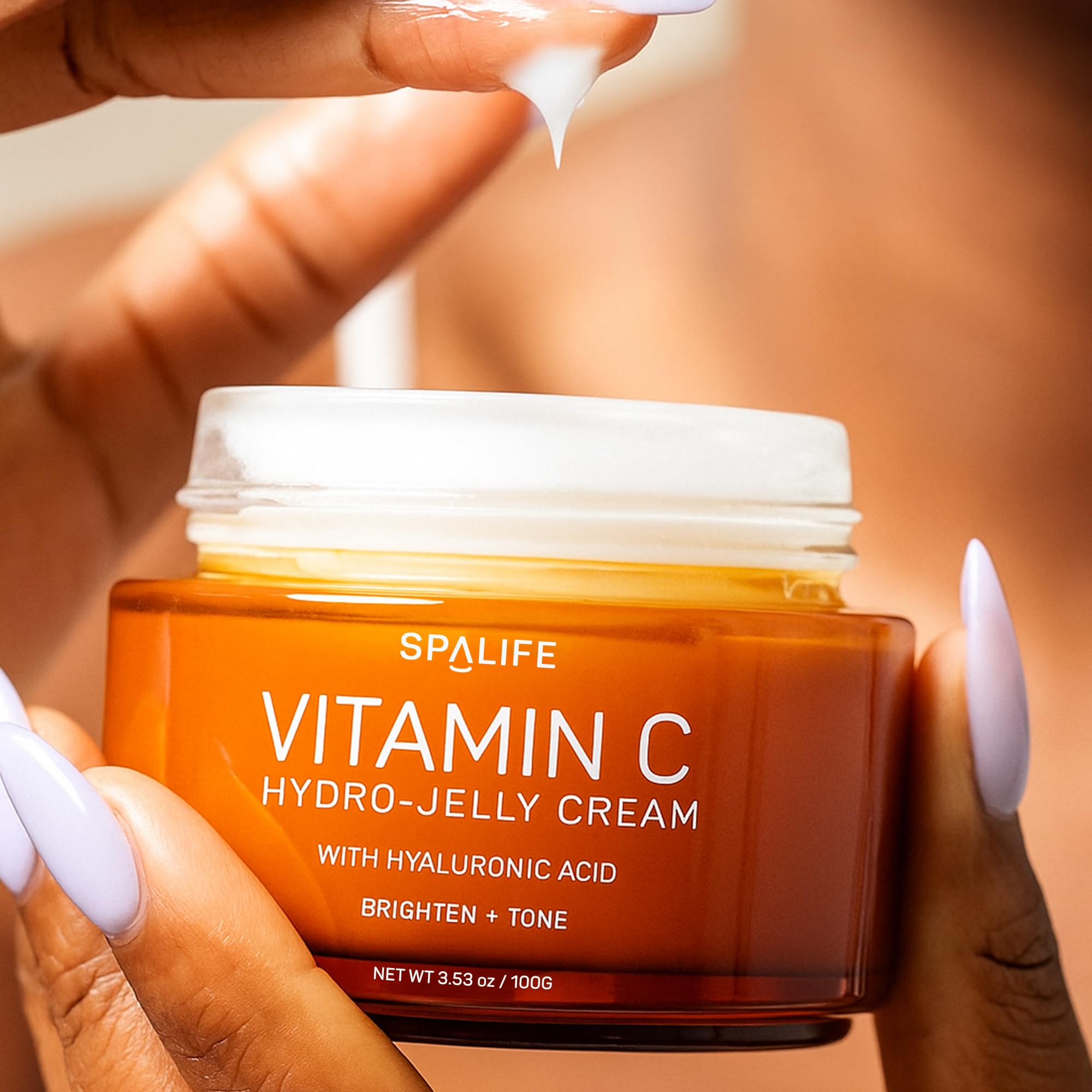 SpaLife Beauty Vitamin C Hydro jar closeup highlighting the creamy jelly texture for smooth skin