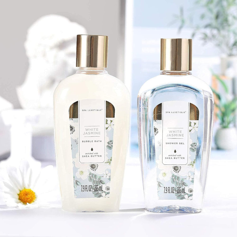 Spa Luxetique bath salt image emphasizes a relaxing soak and skin softening benefits.