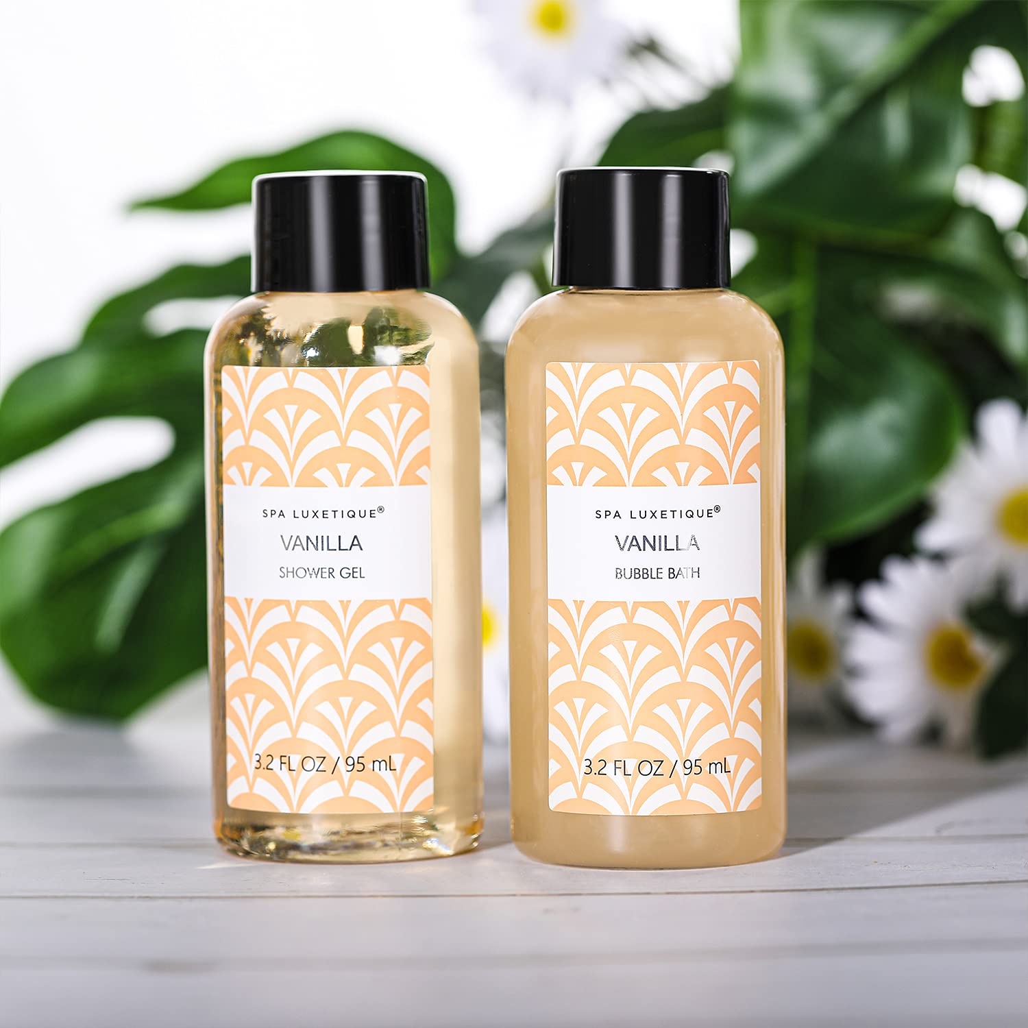 Spa Luxetique vanilla bath set shower gel bottle for silky skin refresh