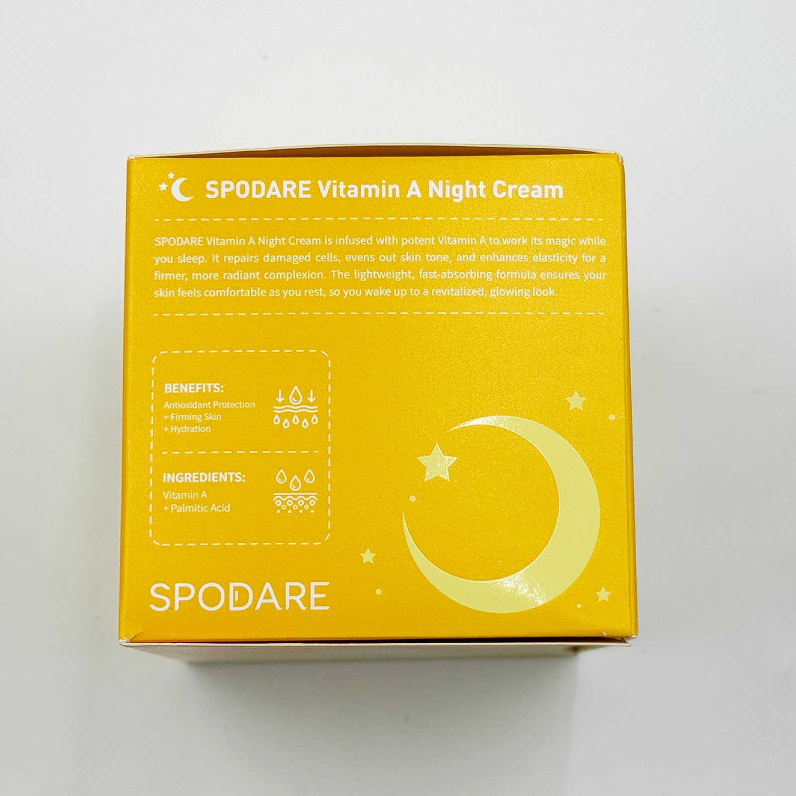 SPODARE travel-friendly duo display emphasizes portable skincare for on-the-go routines.