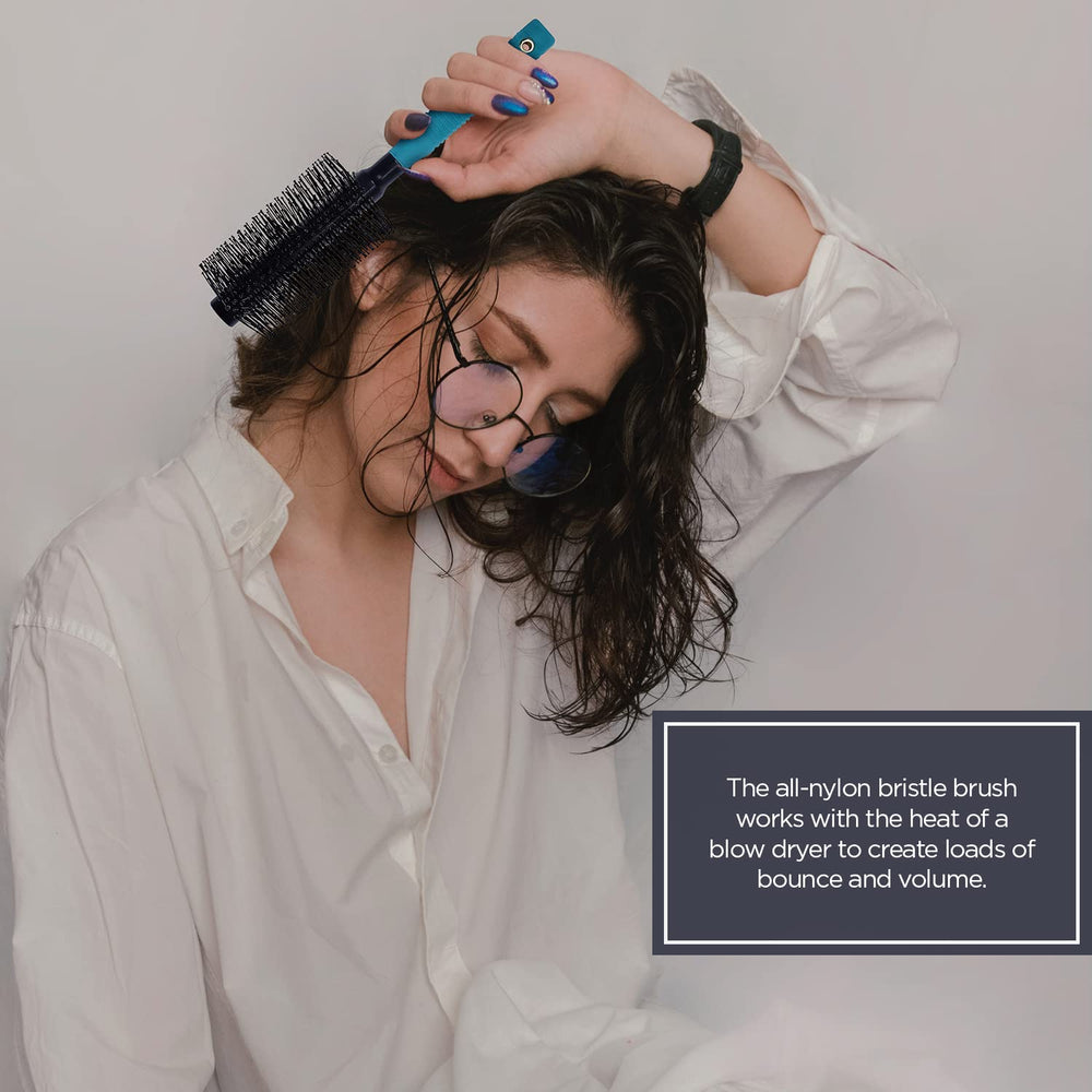 Spornette round brush with heat-friendly bristles reduces frizz while styling