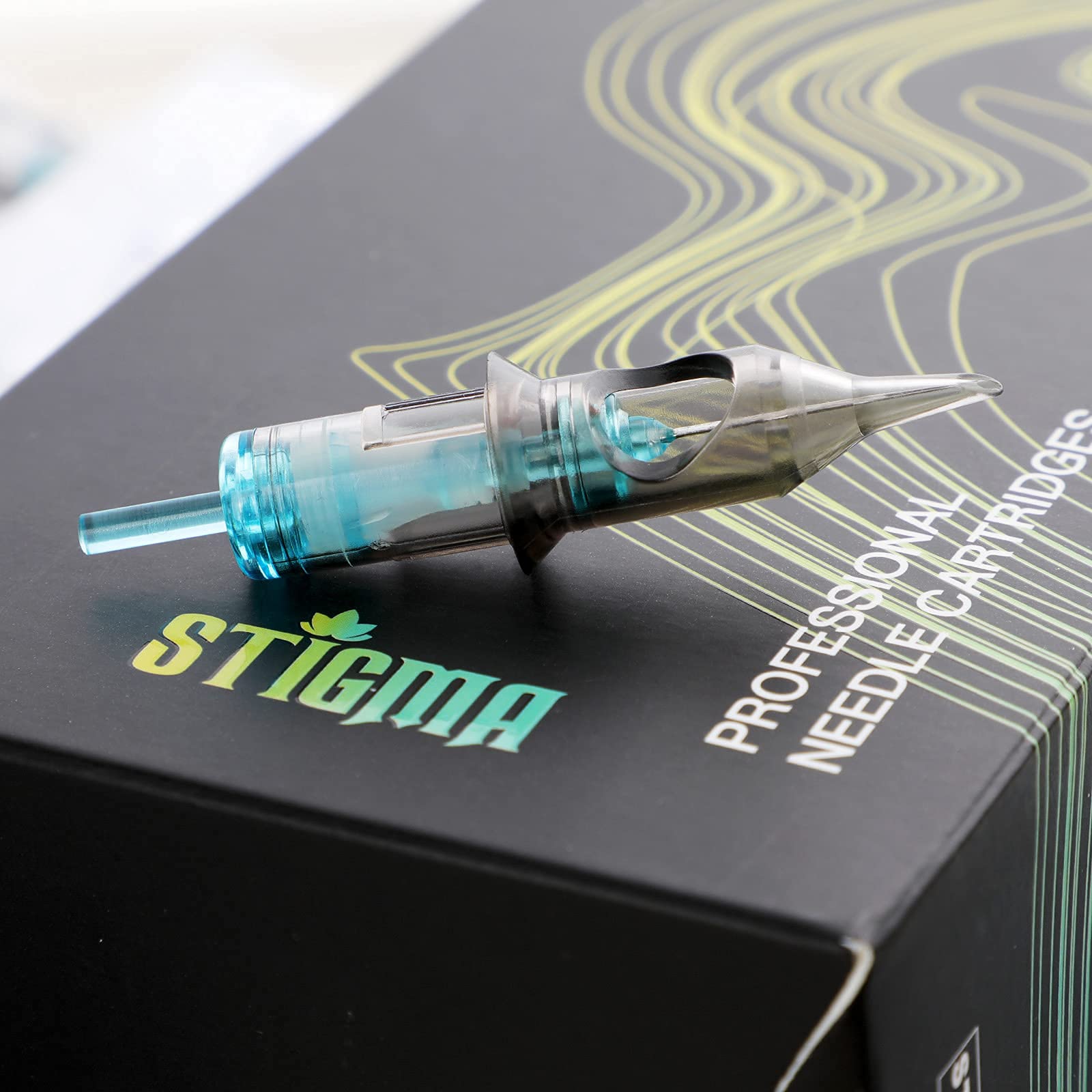 STIGMA Aquamarine Knight 1207RL cartridge enables clean, steady lines.