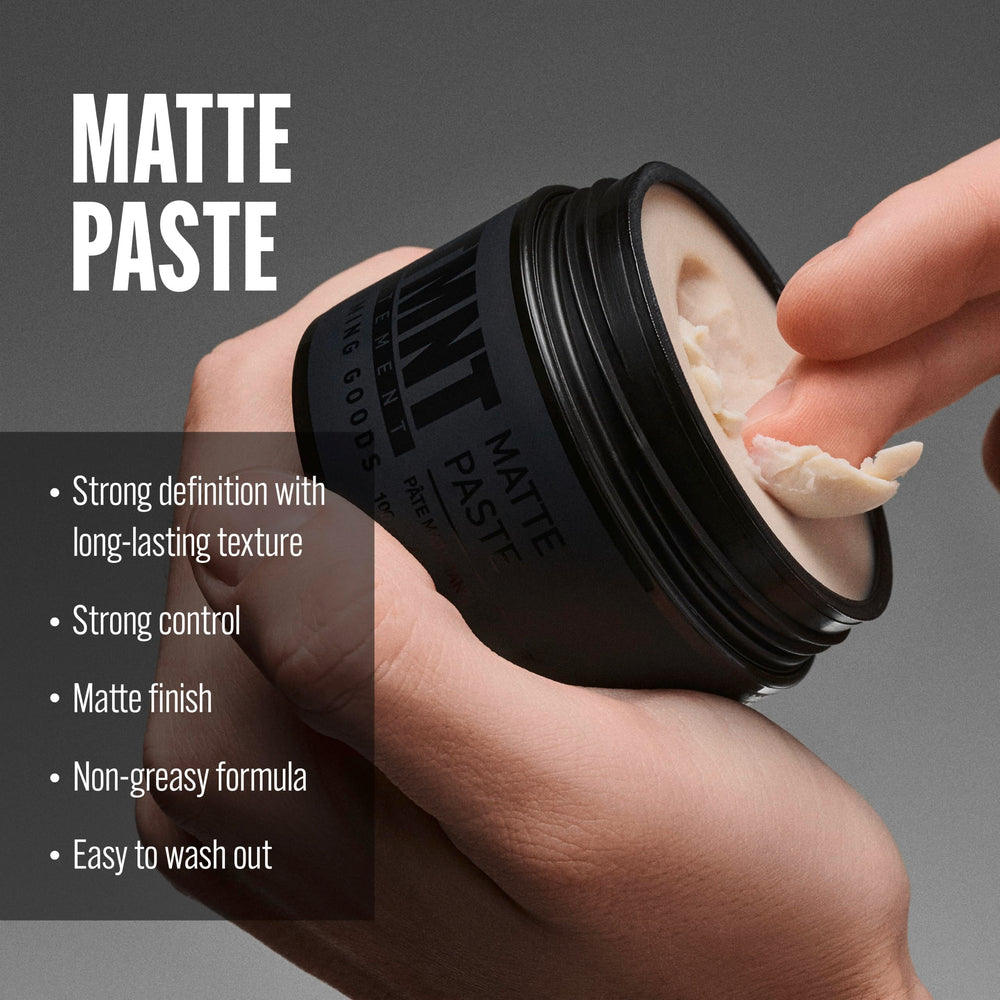 STMNT paste texture close-up highlighting dry gritty texture and definition