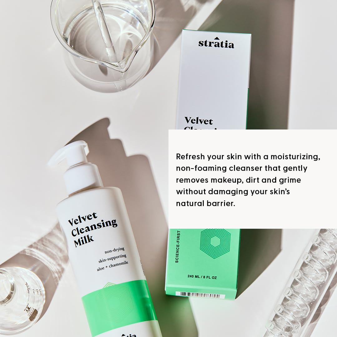 Stratia Velvet Cleansing Milk removes dirt with a gentle rinse for fresh skin.