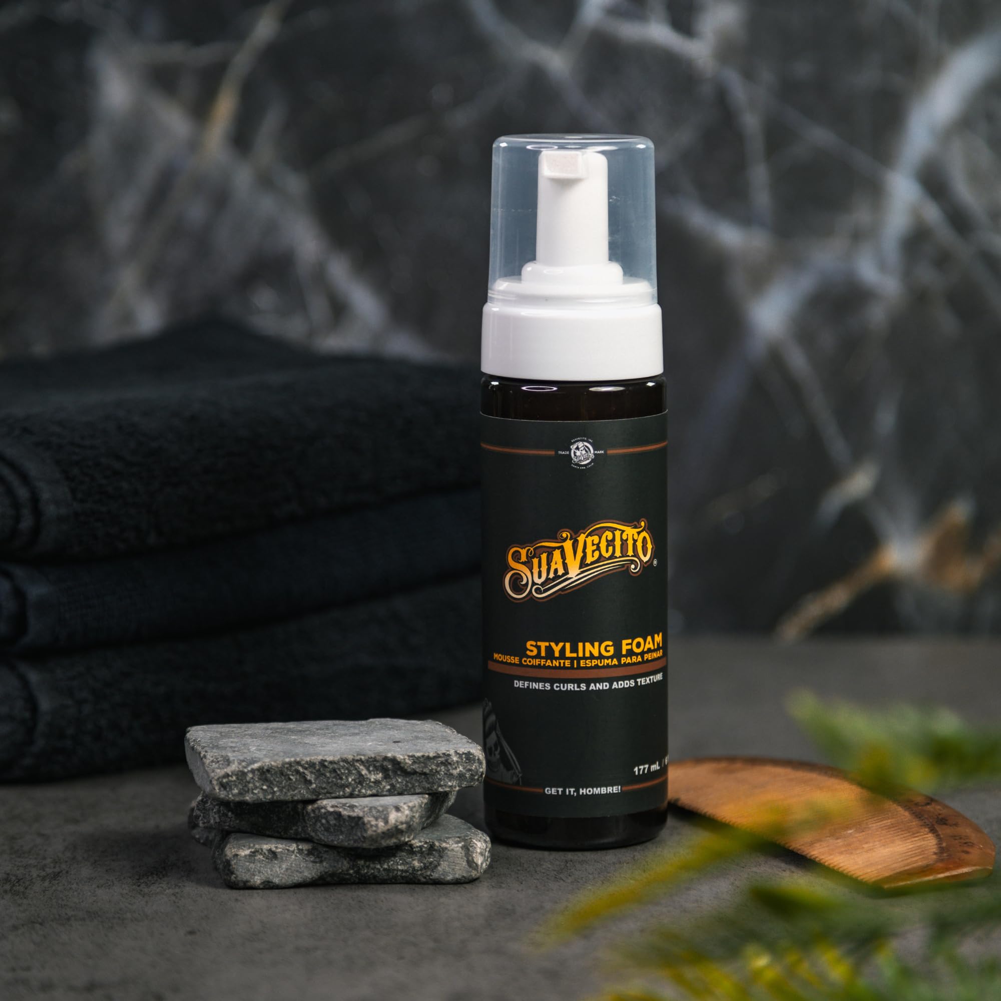 Suavecito Styling Foam Mousse defined curls with soft texture and natural bounce.