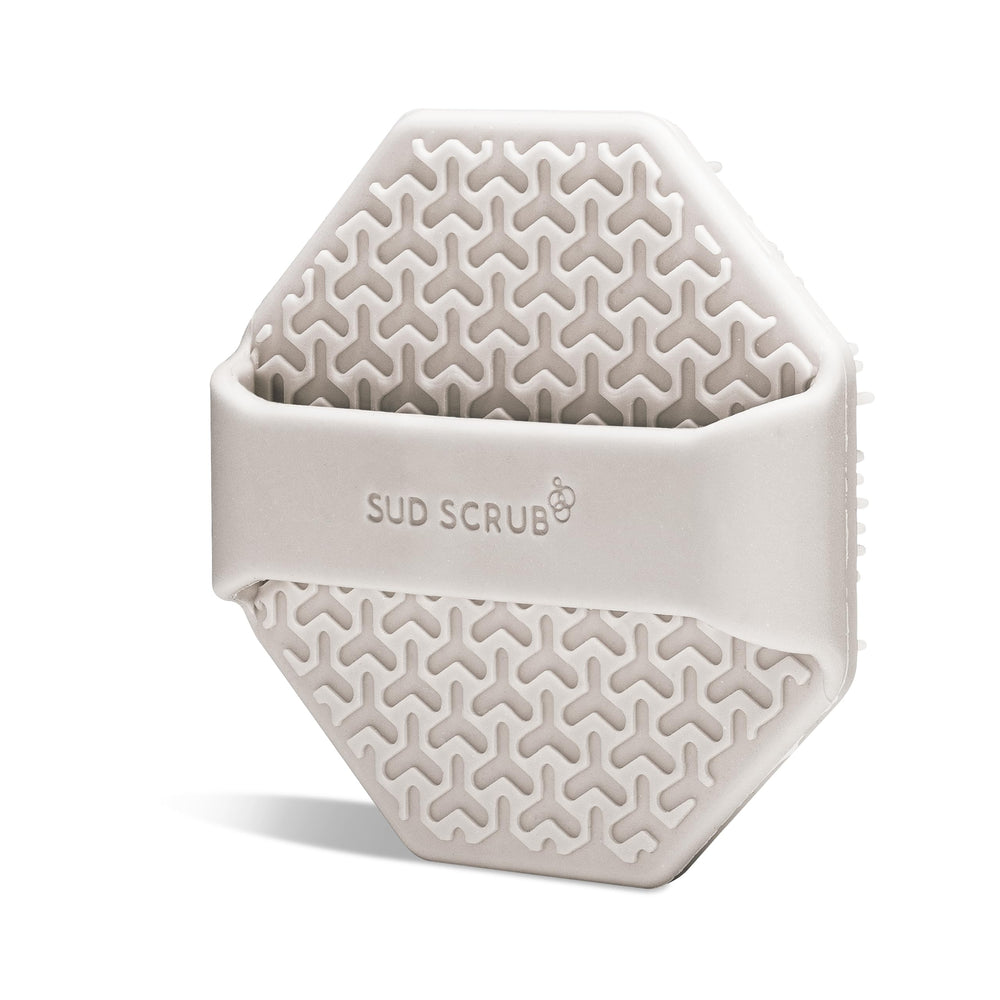 Sud Scrub clay-variant face scrubber in use for clay skincare routine