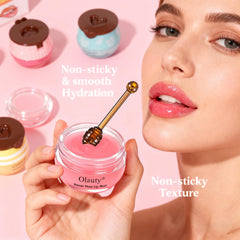 Sulily strawberry flavor lip balm close-up with honey fragrance.