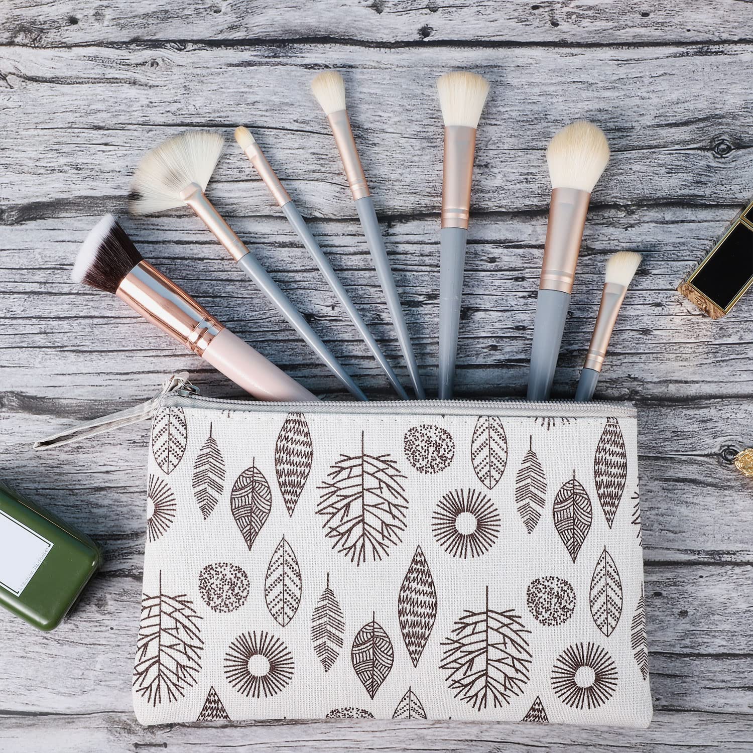SUMAJU canvas bag featuring different patterns for versatile style and organization.
