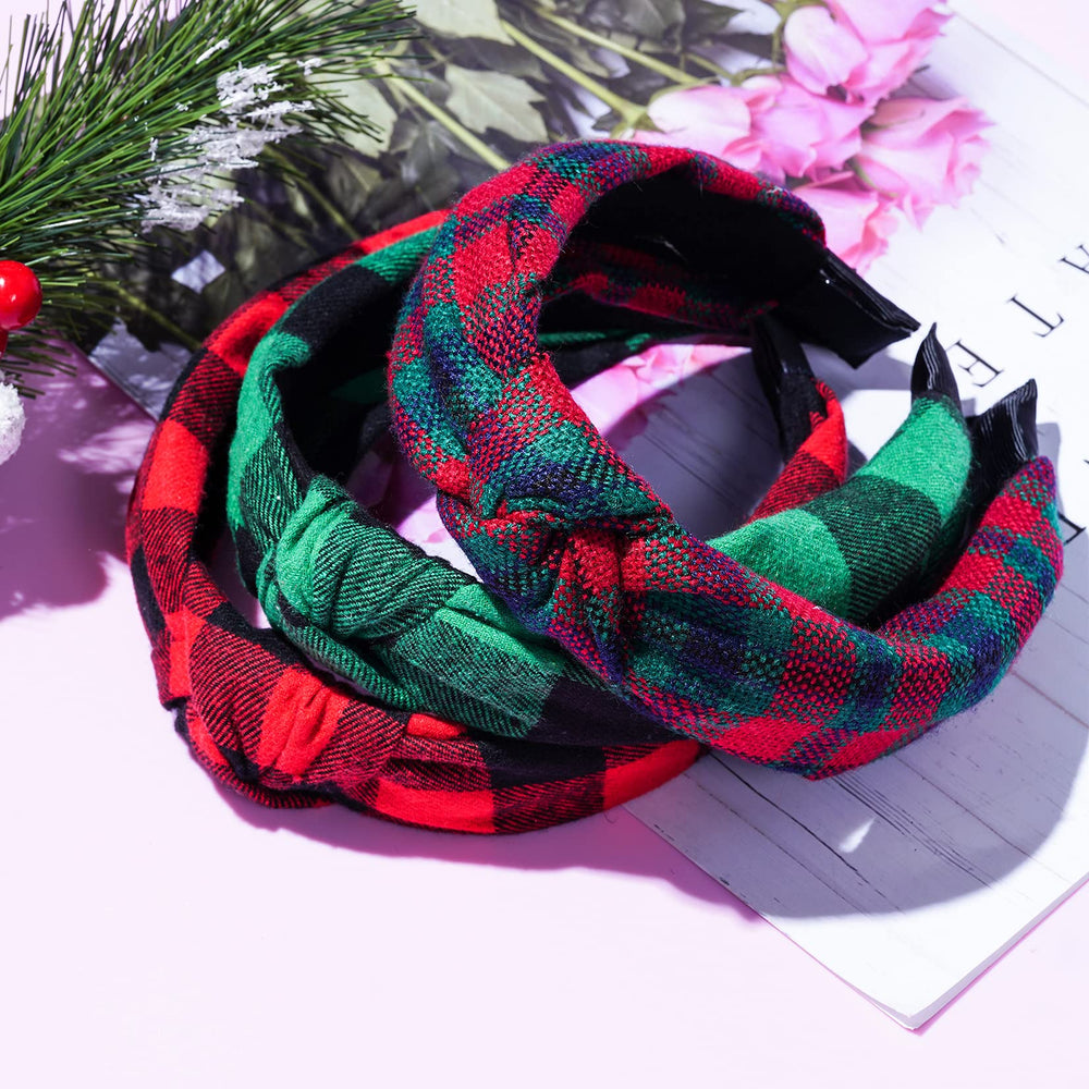 SUMERSHA non-slip headband with elastic base keeps hair in place during activities.
