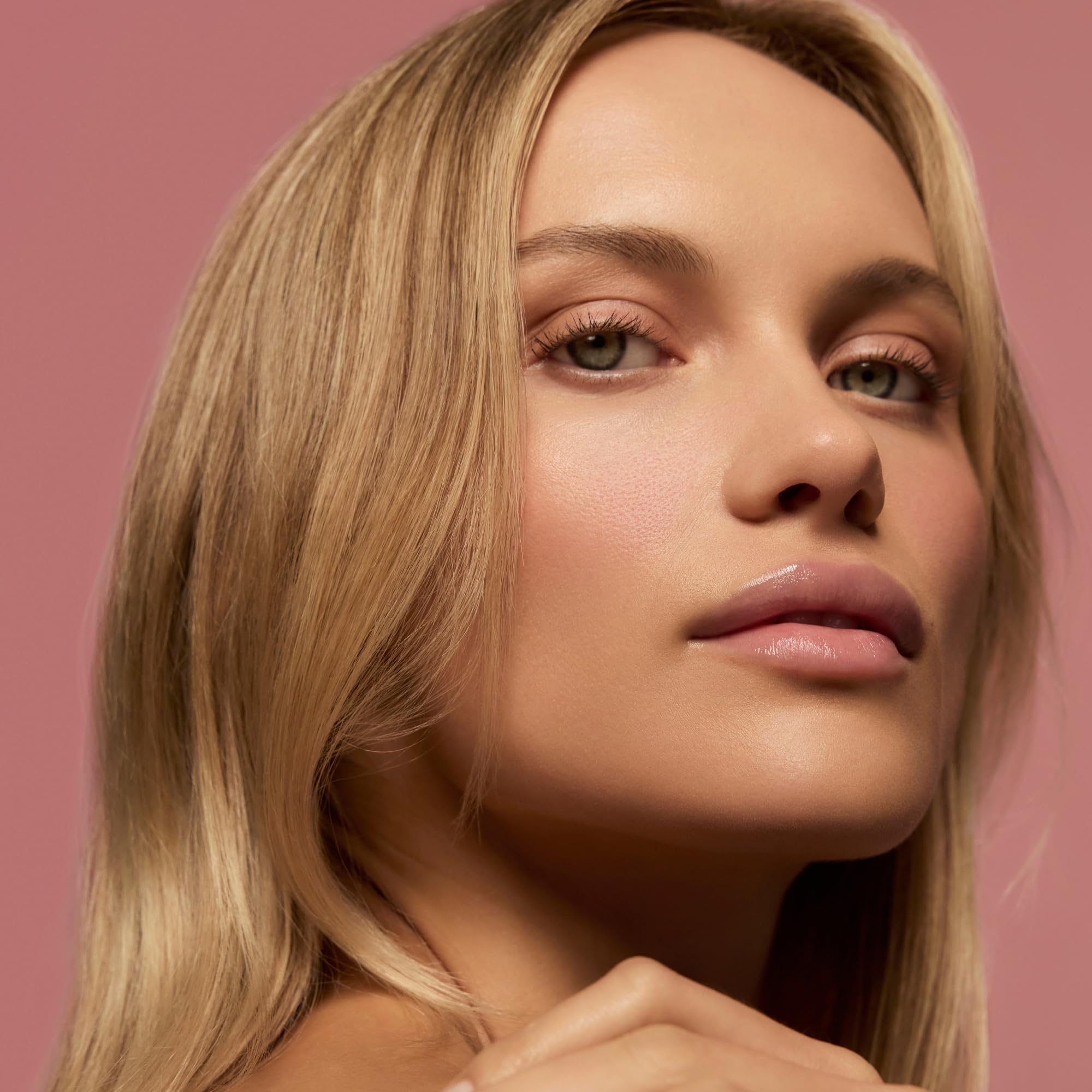 Rose Bud on lips with Dream Lip Oil for tinted shine