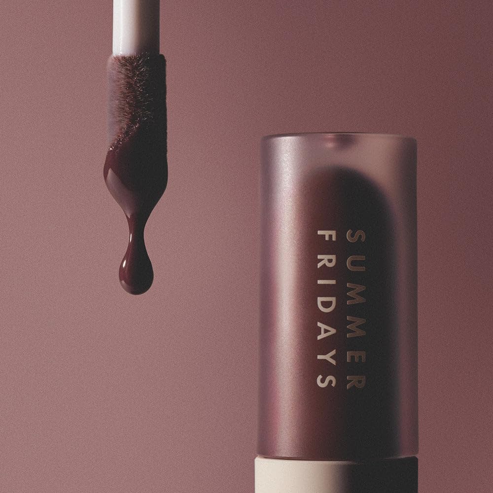 Summer Fridays Dream Lip Oil Rosewood Nights glossy finish on lips and shine