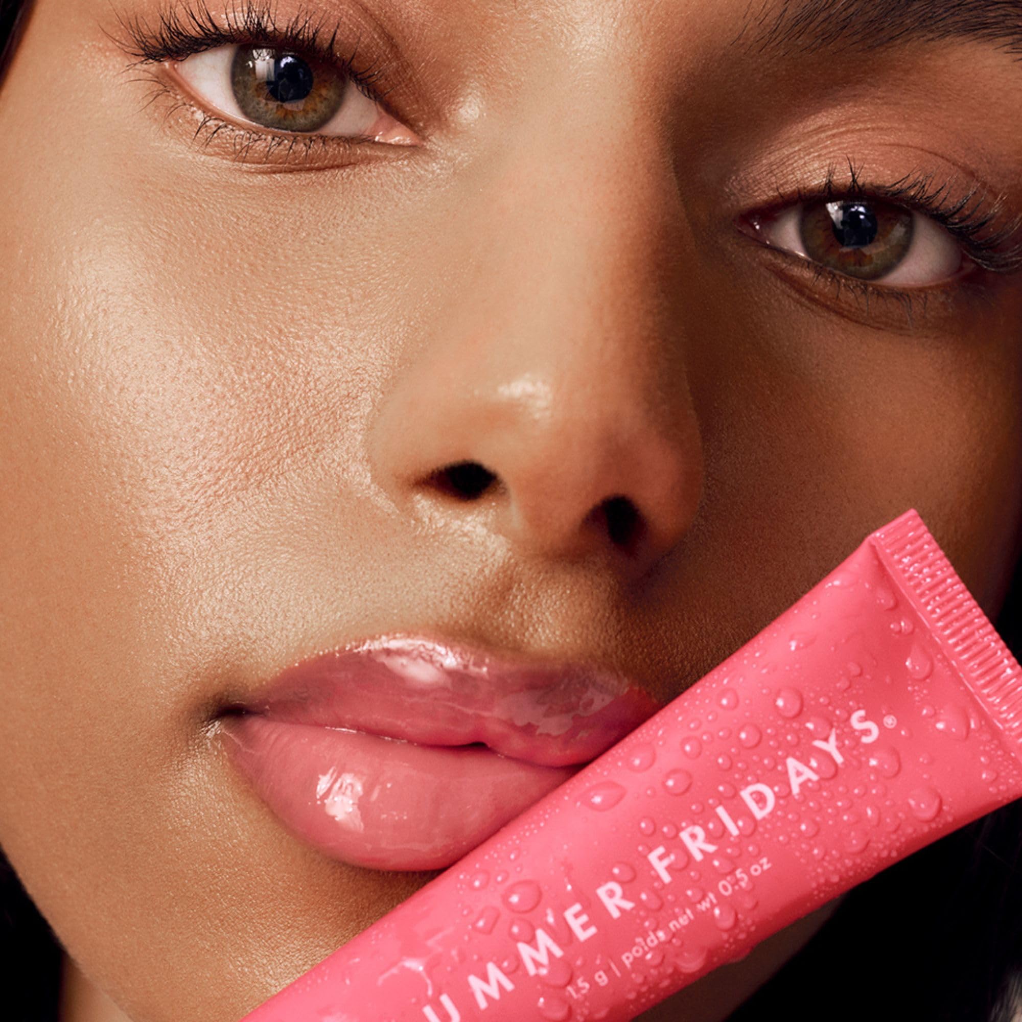 Summer Fridays Pink Guava aroma hints at guava scent.