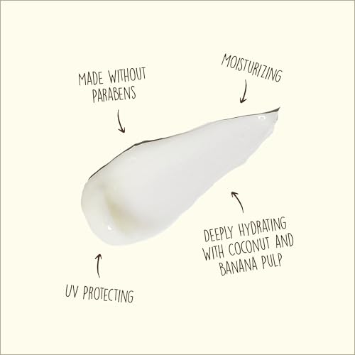Sun Bum Shampoo lather close-up demonstrating gentle cleansing for frizz-prone hair.