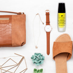 SUNDARI Neem Hand & Cuticle Oil on nails and cuticles provides moisture.