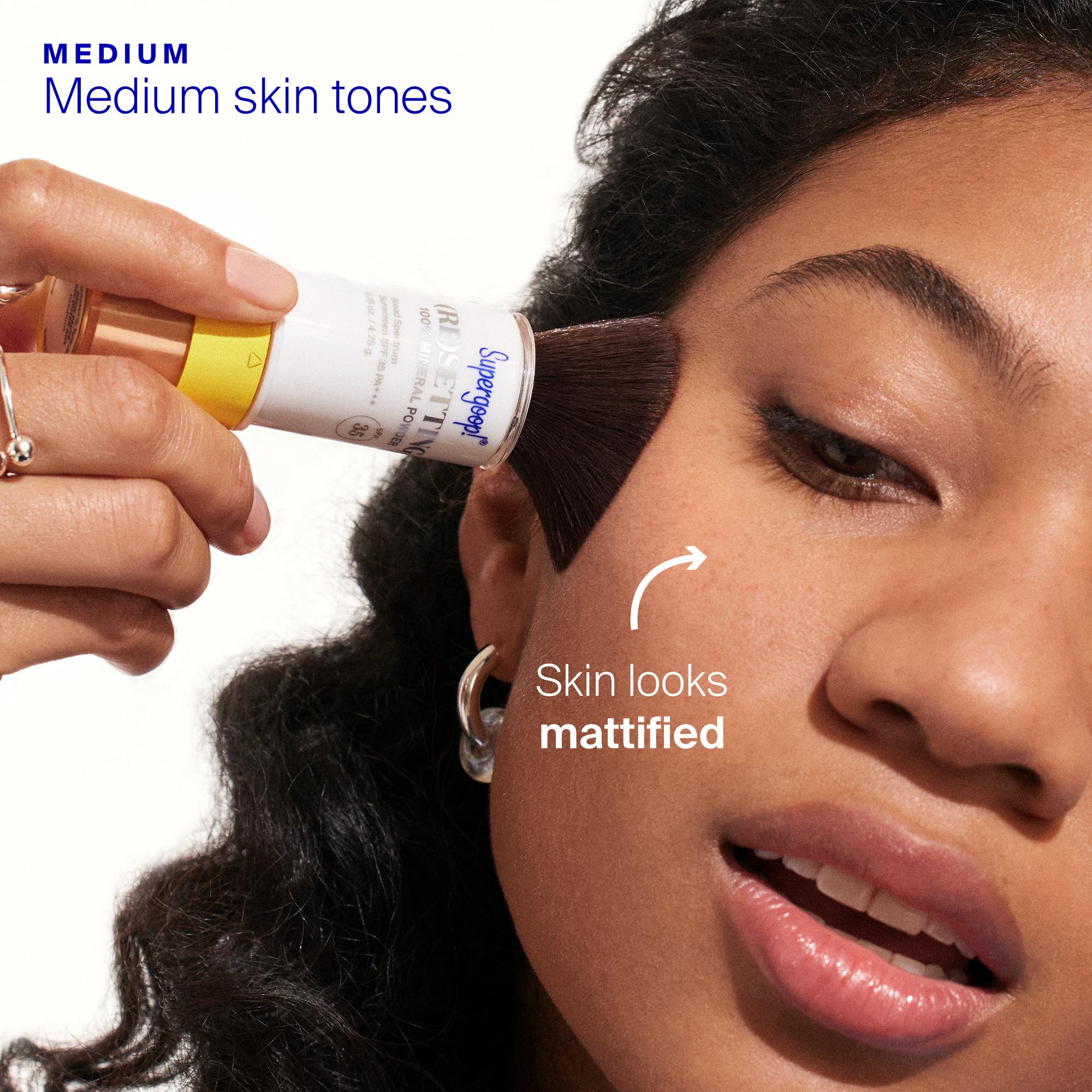 Supergoop! re-setting powder translucent/matte finish demonstrates soft-focus effect.