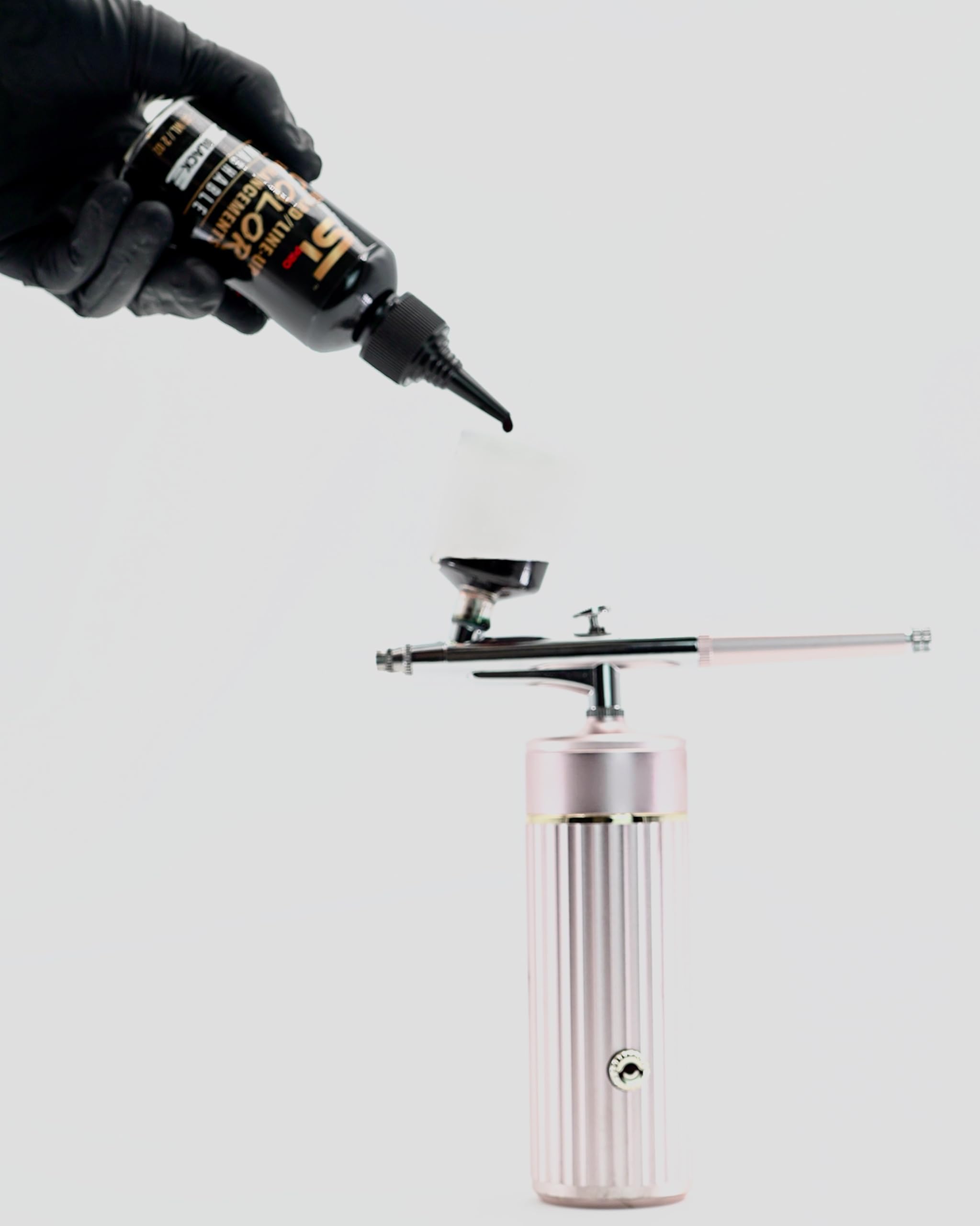 Supreme Trimmer skin-friendly ink safe for daily wear.