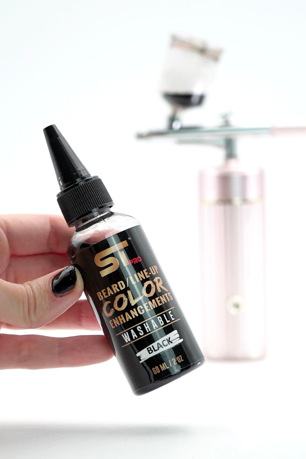 Supreme Trimmer water-resistant ink stays put with moisture exposure.