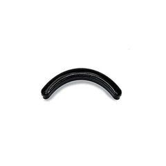 Surratt Relevee Lash Curler ergonomic handle detail promotes controlled, comfortable curling.