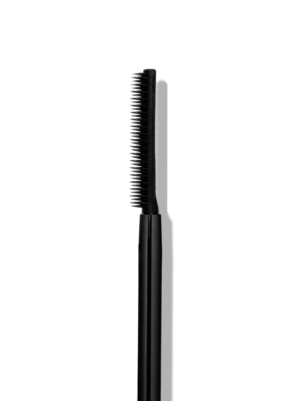 SWEED lash lift mascara close-up swatch delivering glossy curl