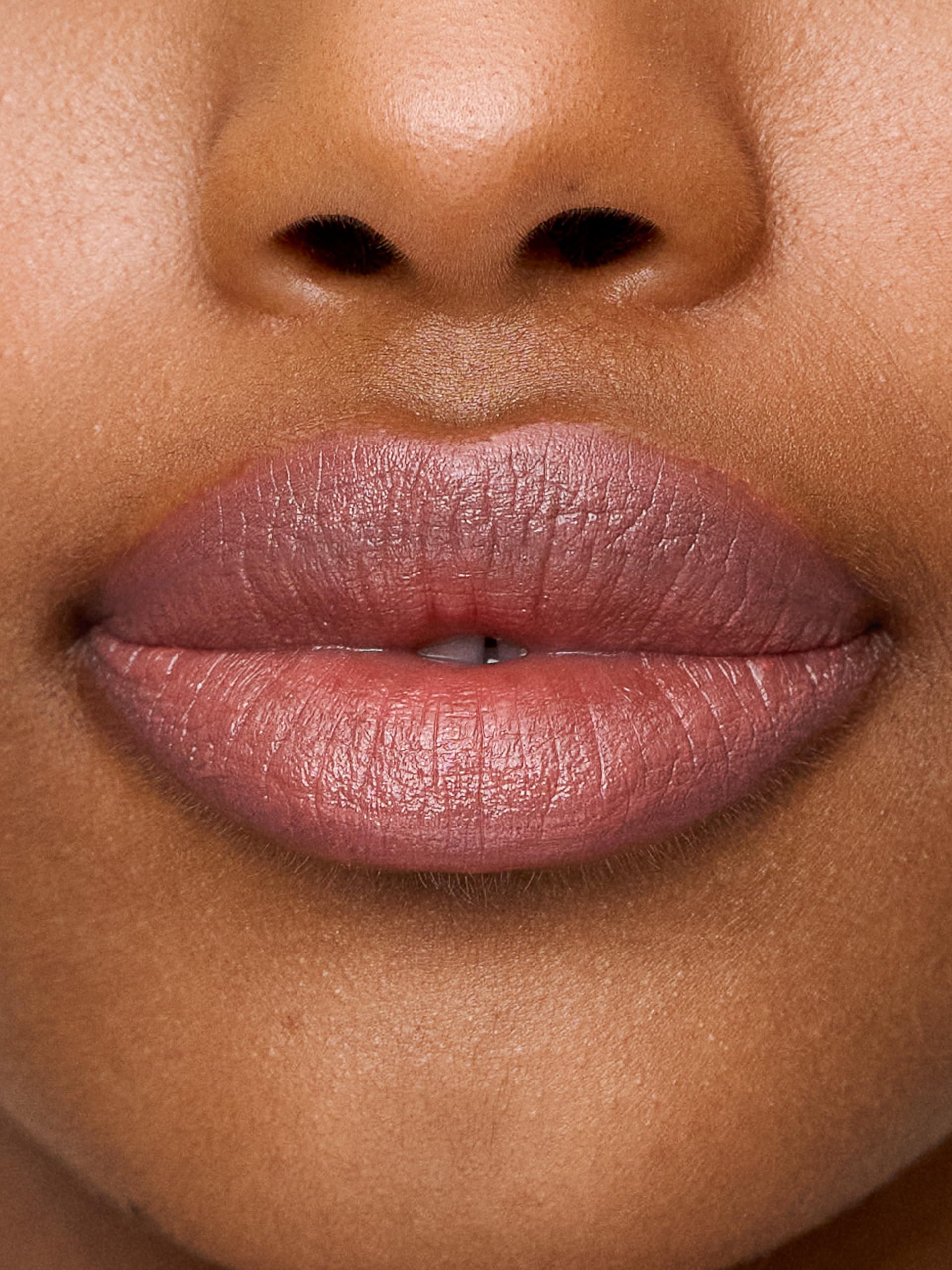 Sweed Le Lipstick close-up reveals creamy, hydrating texture.